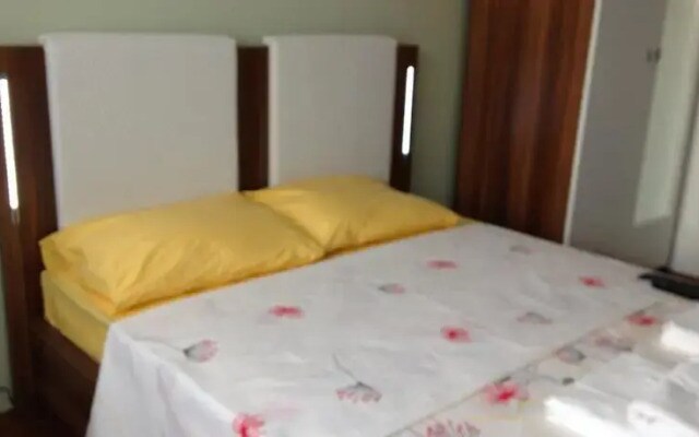 Tatavla Apartments