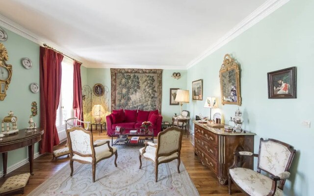 Antique French Splendour