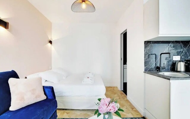 Super Studio - Place de la Bastille