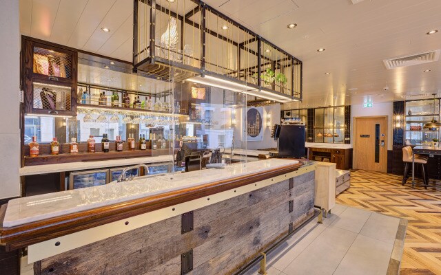 hub by Premier Inn London Earl's Court (West Brompton)
