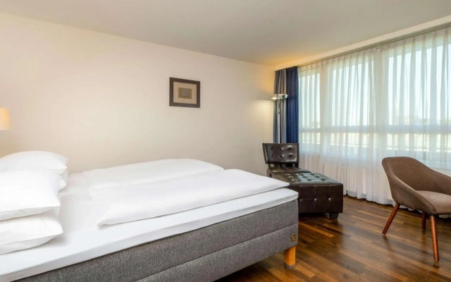 Mövenpick Hotel Nuernberg Airport
