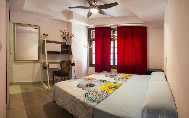 Hostel Ideal Badal