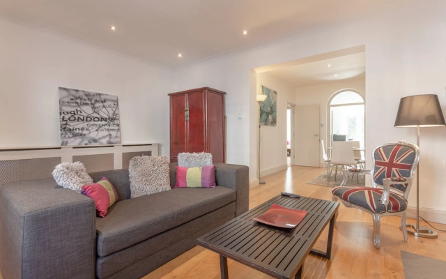 Spacious 1 Bedroom Flat in Fulham