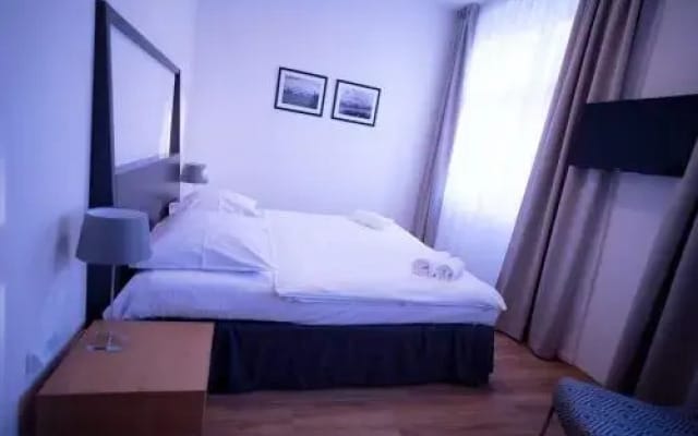 Hotel Payer Ii