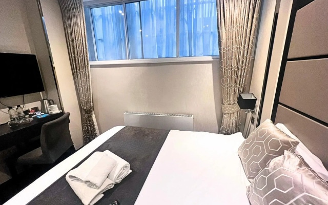 Great St Helen Hotel