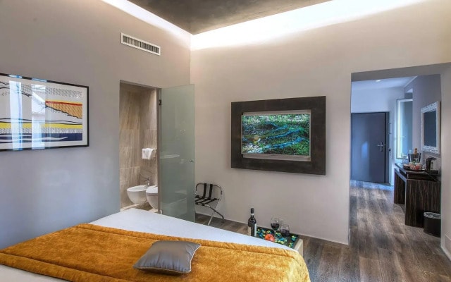 Colonna Suite del Corso