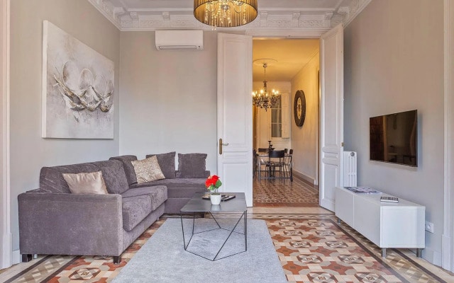 Luxurious apartment in the center of Barcelona