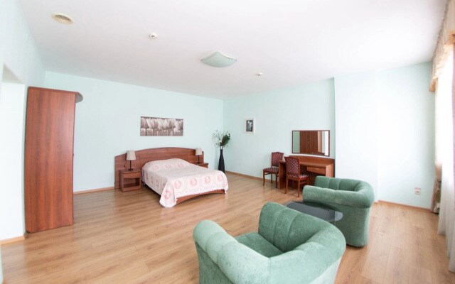 Avrora otel' Prokop'evsk