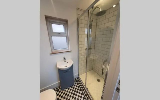 Cosy Detached Studio- Walking Distance To Cwoa!