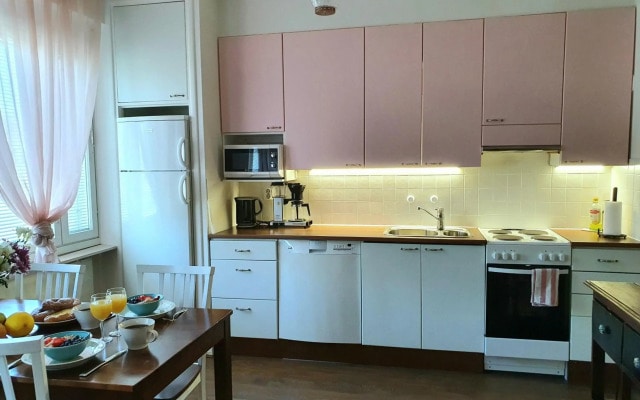 Tina's Place