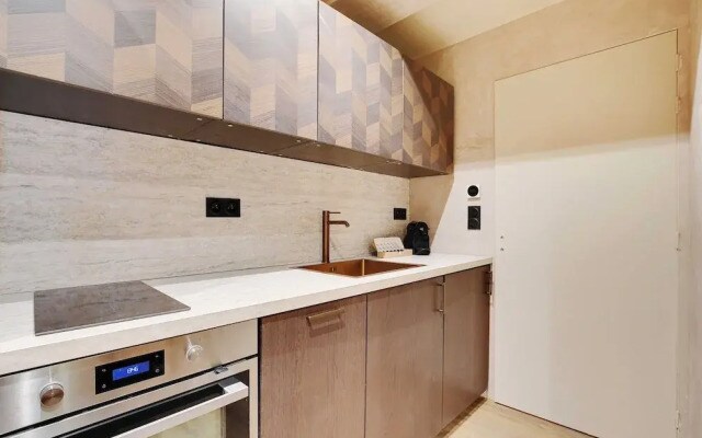 Elegance and Refinement for 10 - Montorgueil