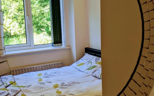 Oaklawn Serviced Apartments