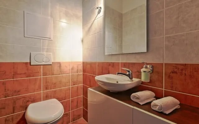 JR Flat Rental