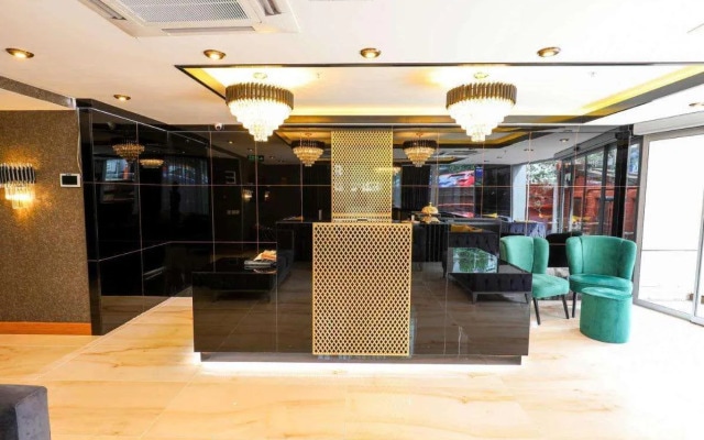 Grand Elmira Suites