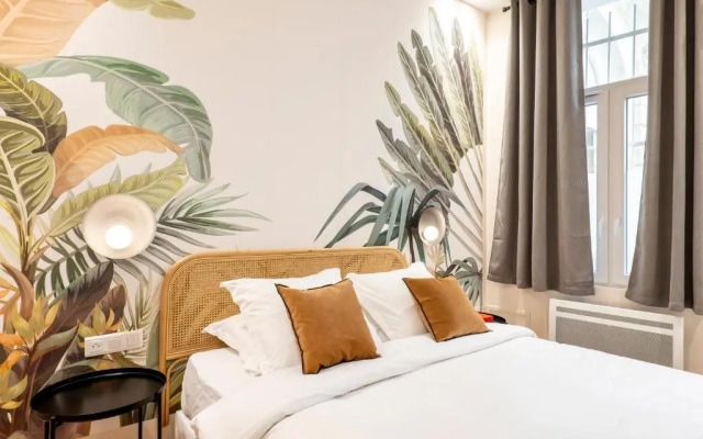 HolidaysInParis - Bonne Nouvelle