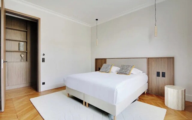 Luxury Apt With AC - 4bd/8p - Etoile/victor Hugo