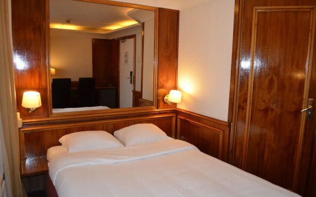 Rembrandtplein Hotel
