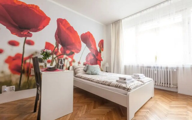 Charles Square ApartMeet