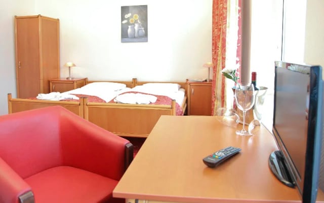 City 54 Hotel and Hostel