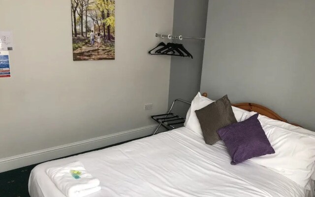 Clee Hotel