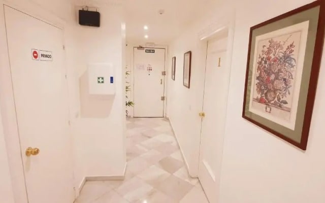 Fan Rooms Duquesa