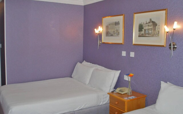Lord Kensington Hotel