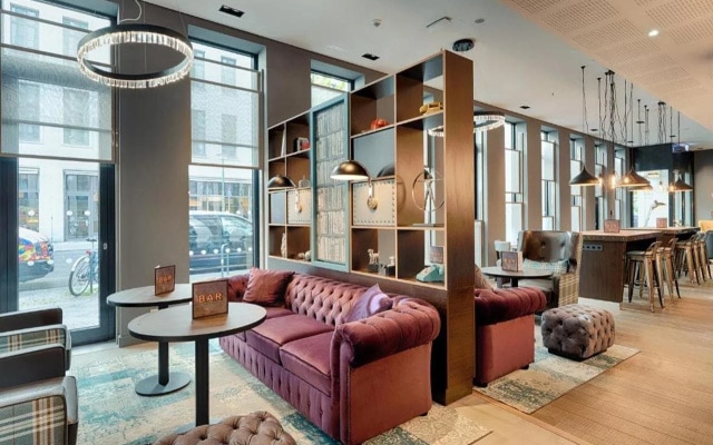Отель Premier Inn Berlin Alexanderplatz