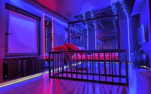 Love Apartment close to national stadium