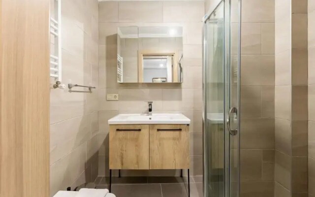 Lovely Central Flat near Metro Station in Sisli