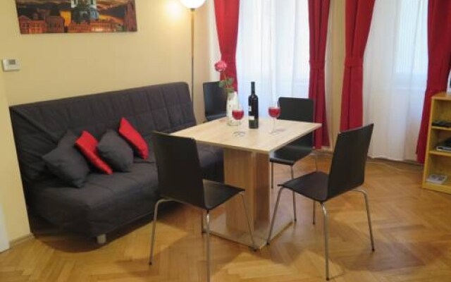 Astronomical Clock Apartment