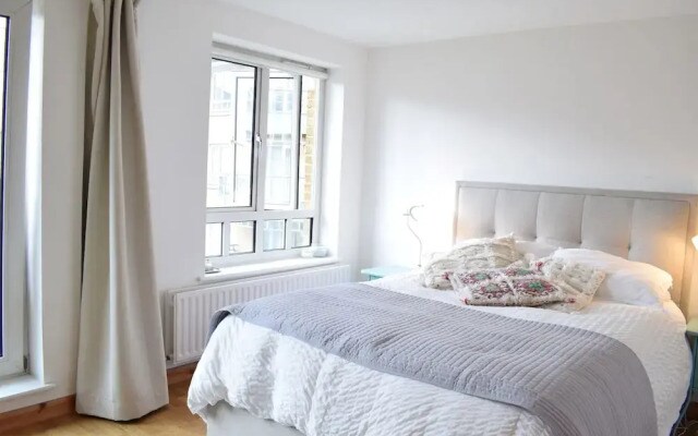Modern 2 Bedroom Home In Maida Vale