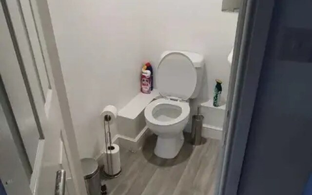 Fantastic New Room-3