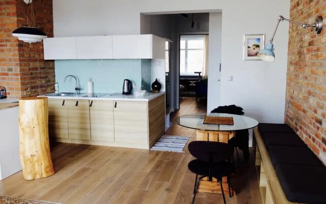Gallery 4 Apartment