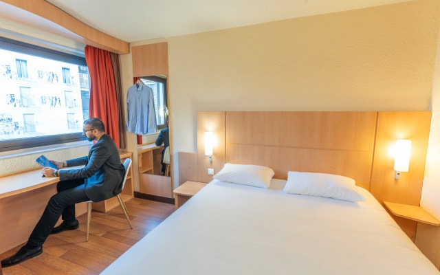 ibis Paris 17 Clichy-Batignolles
