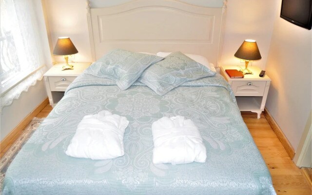 Emil House Apart Hotel