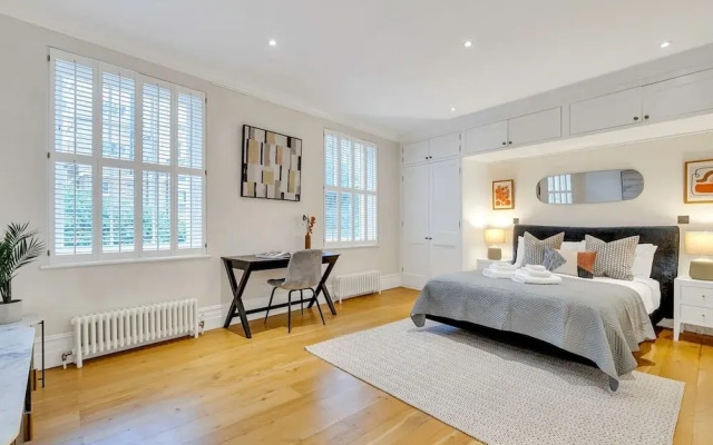 Belgravia Luxe 4bed Mews With Roof Terrace