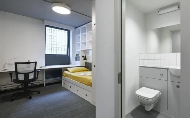 Astor College