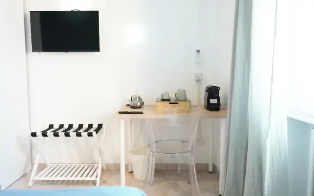 Salotto Tiburtino rooms