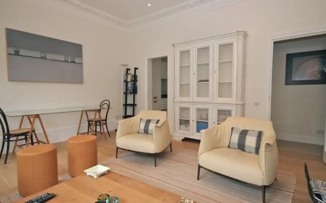 FG Property - Chelsea, Gertrude Street