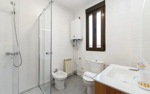 M Arr126 Piso de dos Dormitorios-terraza y Balc