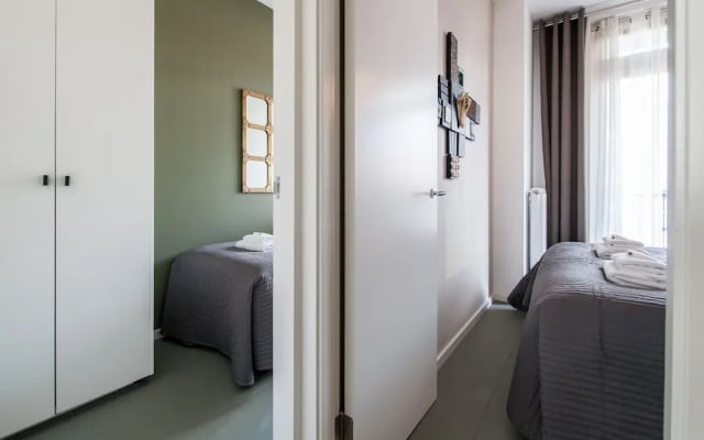 Leidse Square Marnix Apartments