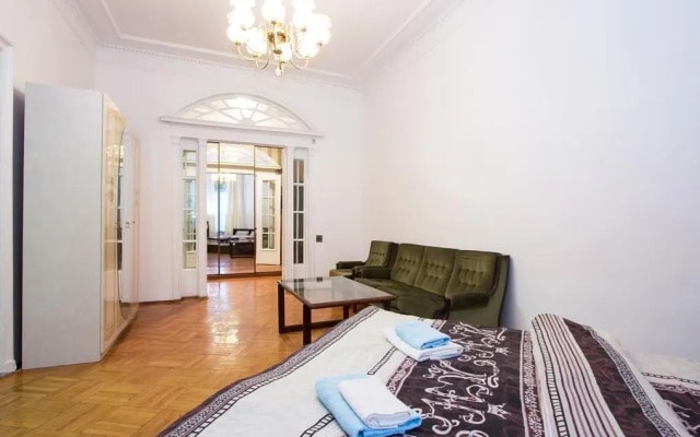 ApartLux Маяковская Делюкс