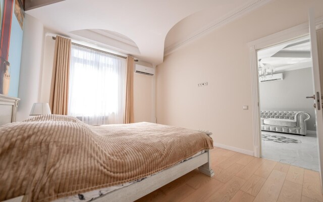MyHome YourHome на Войкова 62/1