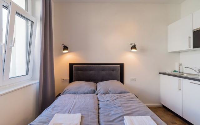 Nena Apartments Hermannplatz by LESA