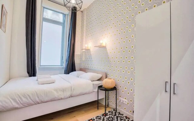 Beautiful design apartment next to MONTMARTRE