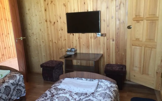 Emili Guesthouse
