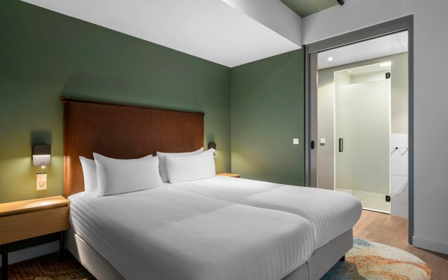 Corendon Urban Amsterdam Schiphol Airport Hotel