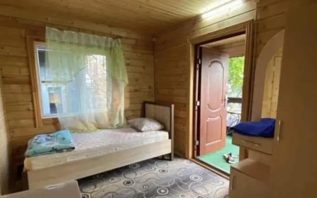 Коттеджи в Можаровой Щели