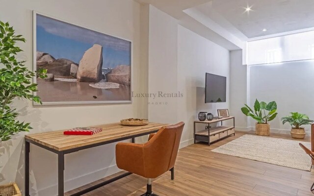 Beautiful 2 bedrooms near Retiro Park ( Lagasca Retiro II )