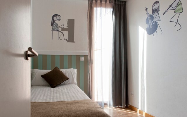 MH Apartments Liceo
